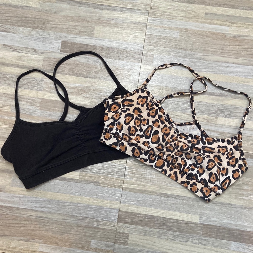 VS sports bras (set of 2)